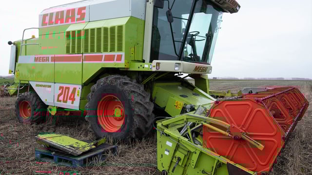 Auction report: Looking for a bargain with a touch of 'Claas'?