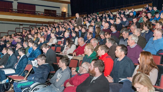 Dairy farmers urged to 'rebuild relationship' with beef farmers