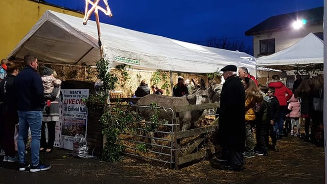 Farmers to flock to live crib for local charity in the 'Royal County'