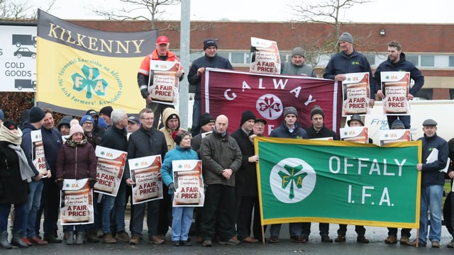 Updated: Aldi issues statement on IFA protest at distribution centre