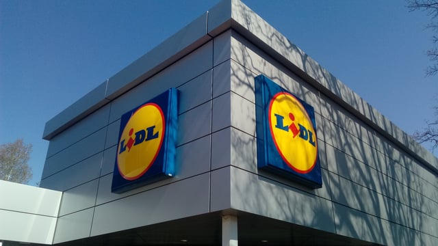 Lidl announces €1b injection into UK free-range eggs