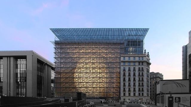EU budget meetings to go ahead, but Covid-19 'closely monitored'