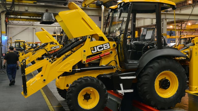 JCB to extend UK production shutdown to 'at least' end of April