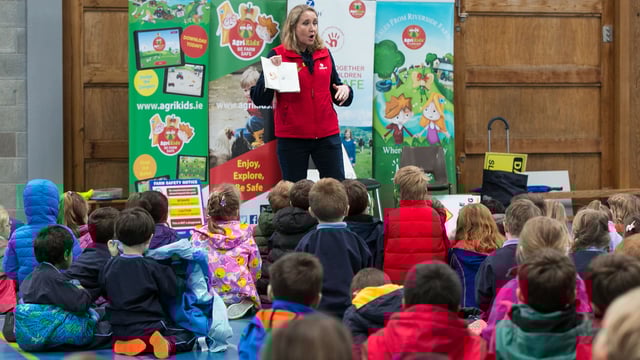 'Crazy' social media posts of children flout farm safety advice