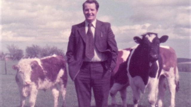 Tributes paid to long-standing NI politican and farmer Charlie Poots