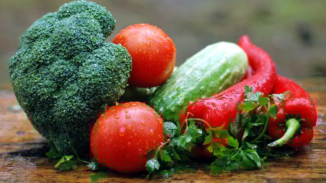 Fruit and vegetables: Call for forum to address waste