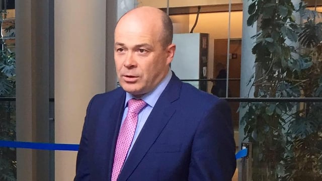 Naughten asks minister to meet mart reps to put 'robust' system in place