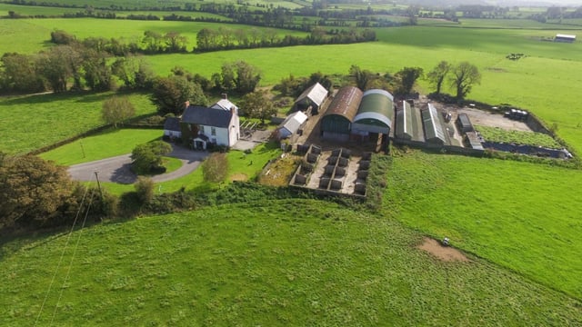 Residential holding on 157.8ac 'never been leased or rented' for sale by private treaty