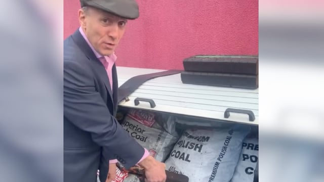 'I want people to realise this will be like the water charges' - Healy-Rae on smoky fuel ban