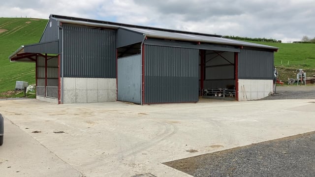Buildings Focus: A sheep, calf and finishing unit all under one roof in Tipperary