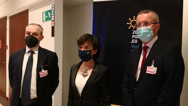 CAP: Agriculture minister urged to 'hold out' for better deal