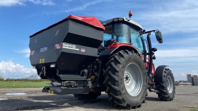 Farmers not checking fertiliser spreaders 'could be losing up to €115/ha'
