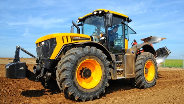 Manufacturers keen to recruit during machinery boom