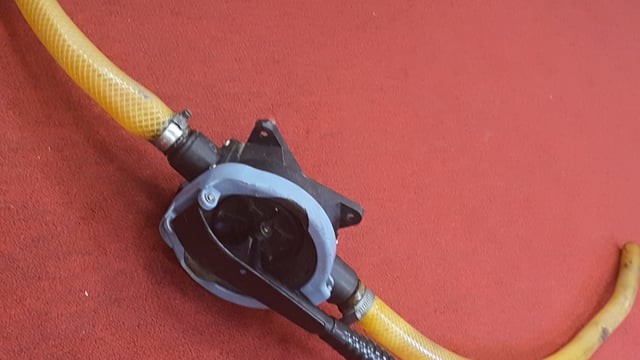 Siphoning pump and drums found following Garda search of car in Sligo