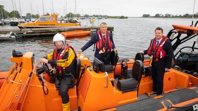 Minister Poots visits Lough Neagh Rescue Service
