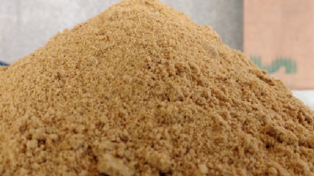 UK urged to act over EU plans to relax animal protein feed ban