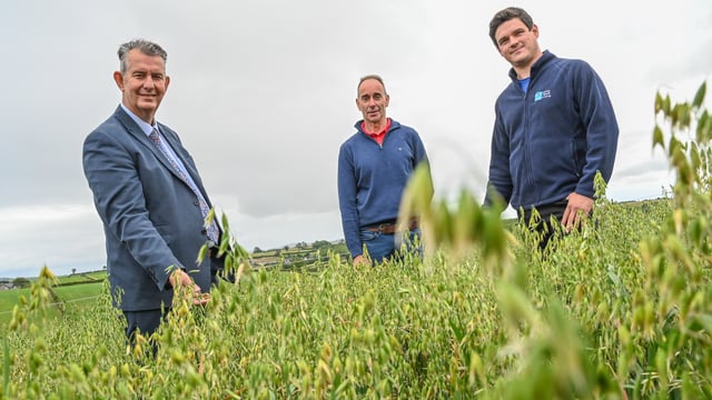 Minister opens fifth EFS round during Co. Down farm visit