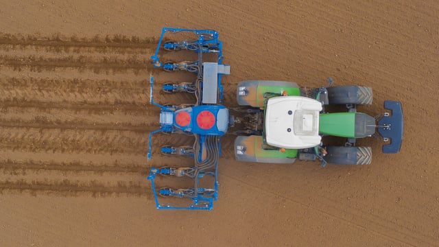 Lemken dwells on the details with Azurit 10 seed drill