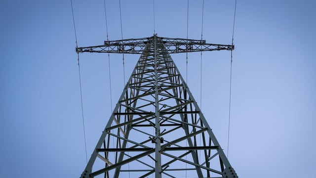 Outlook for electricity supply this winter 'has improved' - minister