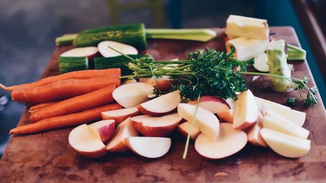 New e-tool launched to help Irish businesses tackle food waste