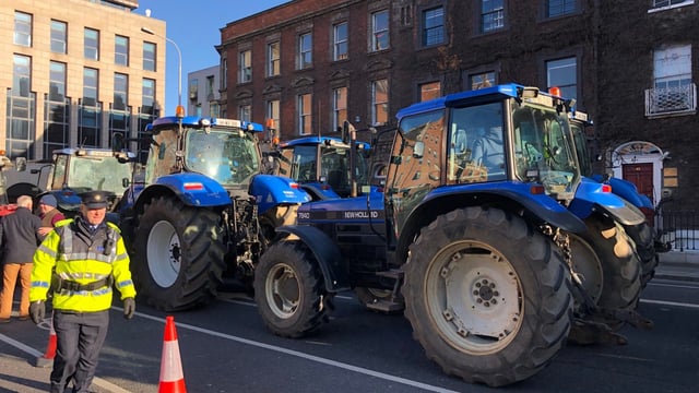 Warning of 'potentially major traffic jams' issued ahead of IFA's farmer protest