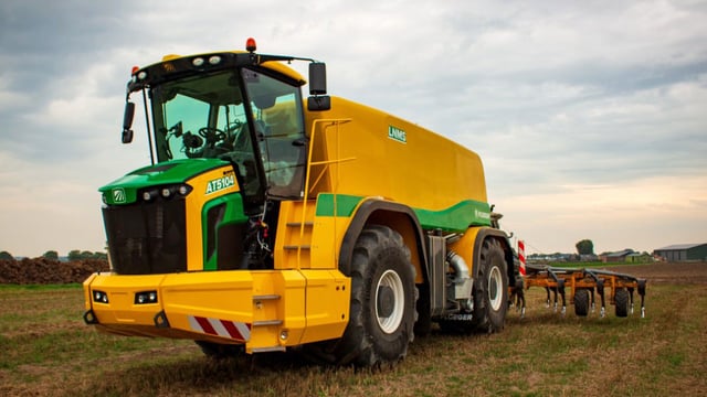 Four wheels find favour with Ploeger spreading equipment