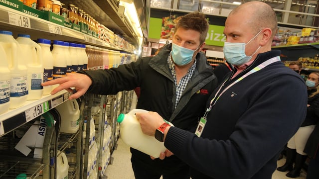 'Next Gen' farmers' get  behind-the-scenes tour of Asda