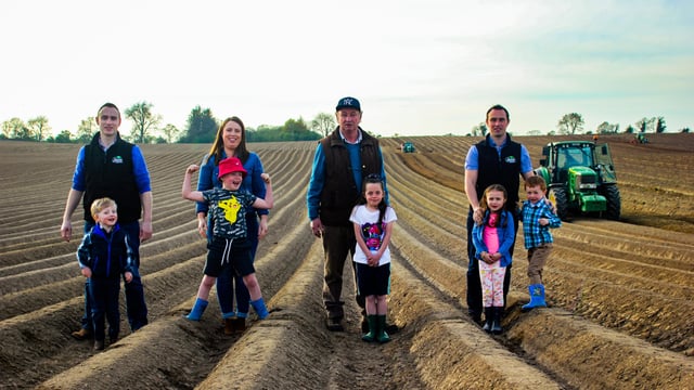 Meade farm ends 2021 on high note at awards