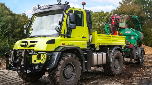Extra muscle for the Unimog