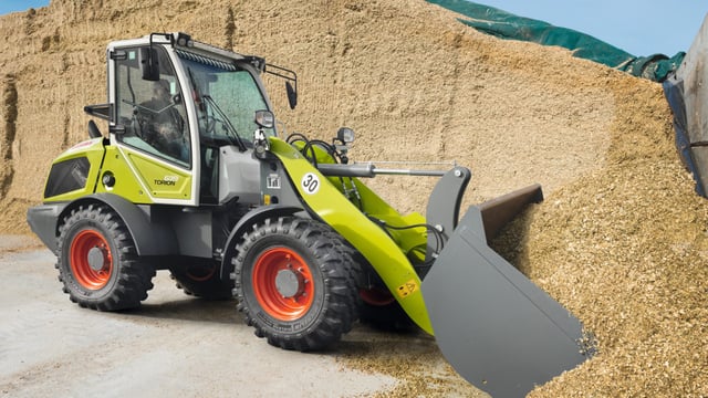 Torion loader range from Claas gains smaller sibling