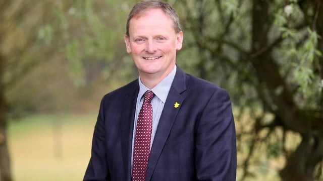 UFU president calls for immediate re-establishment of Stormont Executive