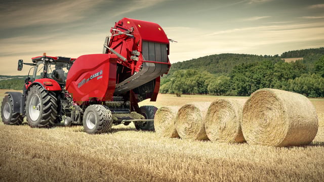 Case introduces new top end variable chamber balers