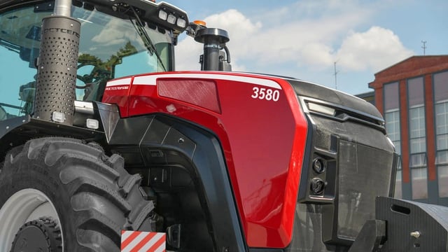 Anticipated 580hp tractor from Rostselmash announced