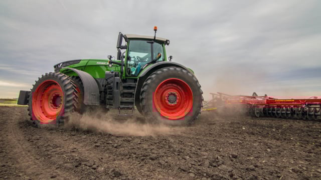 Updated Fendt 1000 series launched at US farm event