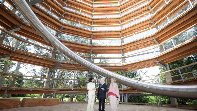 President opens 'Beyond the Trees Avondale'