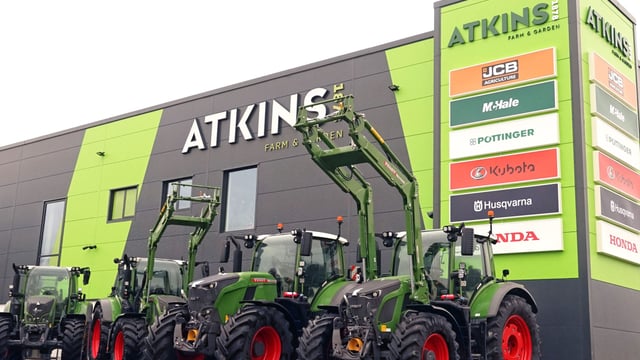 Atkins rethinks the dealership concept at new Bandon depot