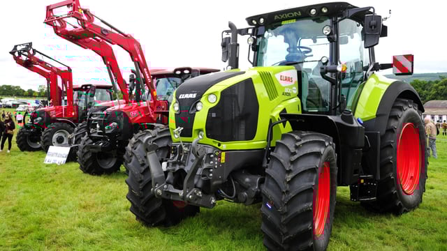 Registration figures show decline in tractor sales from 2021 high