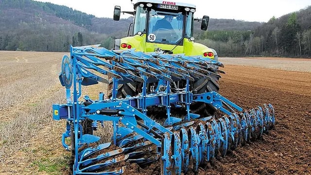 Capillary action: The forgotten factor of soil dynamics