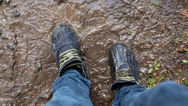 Weekend weather: Unsettled with cooler temperatures and rain