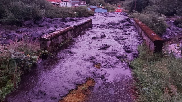 Video: Kerry bog slide traps family in home and closes local road
