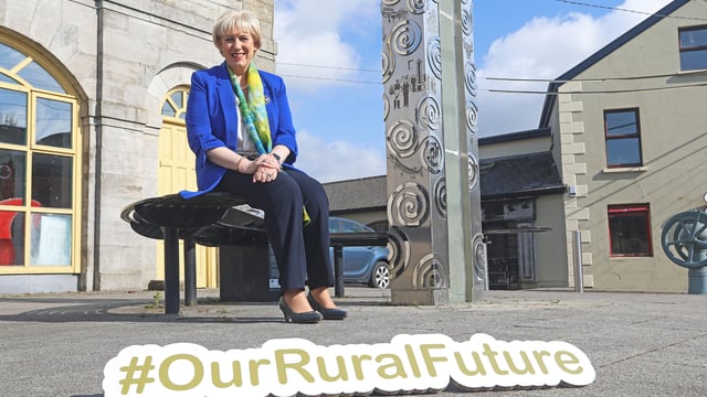 68 'town teams' to receive funding - Humphreys