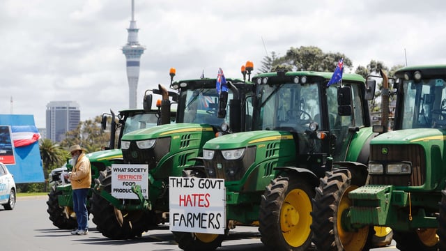 Farmers in New Zealand protest against agri emissions tax