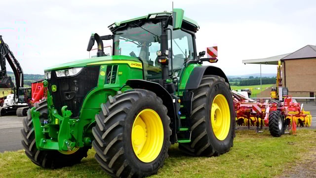 A good year for John Deere despite strikes and shortages