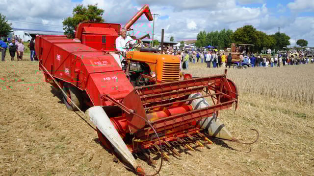 Saint Loup hosts world's greatest combine gathering