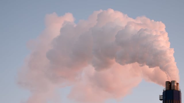 GHG 'intensity' fell in Ireland from 2012-2021 - CSO