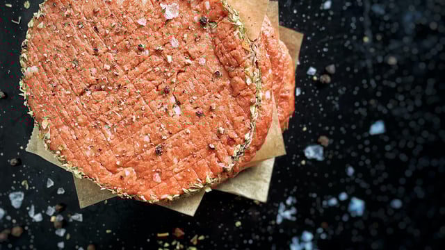 Diverse meat alternatives among top European food trends in 2023