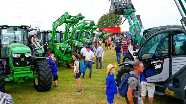 Templetuohy Farm Machinery  celebrates 40 years with JD