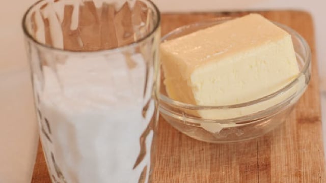 Full fat milk, cheddar and butter all see price increases over year to April - CSO