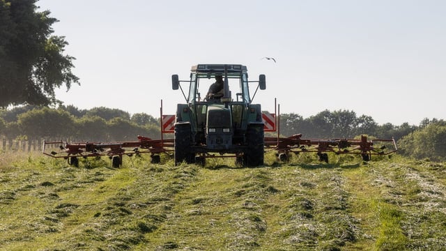 UFU celebrates Northern Ireland's top silage makers