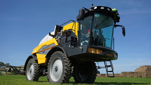 Focus: First Mazzotti self-propelled sprayer at work in Ireland